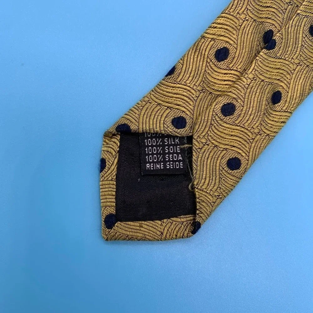 Vintage Bachrach Gold Polka Dot Patterned Men's Classic‎ Silk Neck Tie